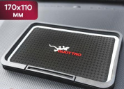 Коврик KPM 026 "Quattro" на приборную панель малый с бортами силикон 17*11см