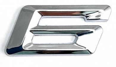 Шильдик для BMW "6" пластик серебро размер 20*35мм