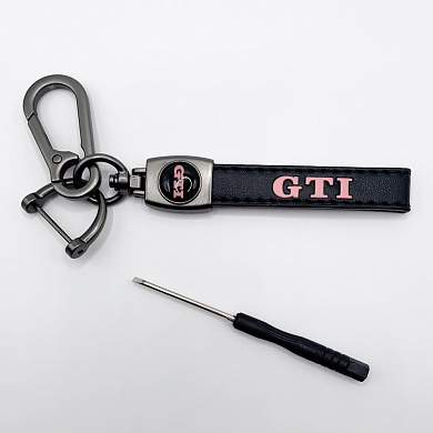 Брелок "GTI" BKO 033 черный металл кожа логотип на подвеске